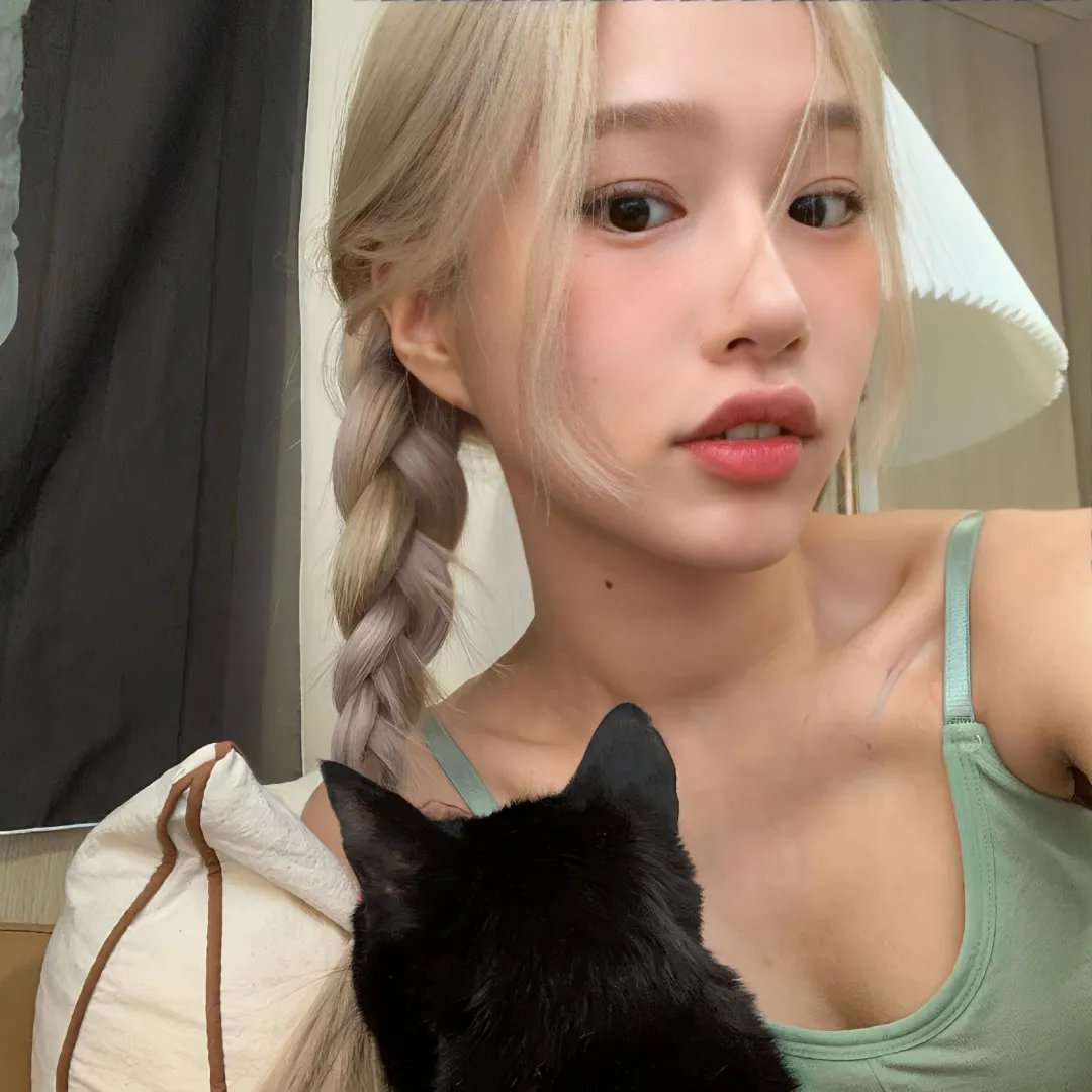 绿野红鸾